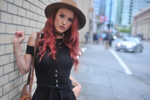woman 